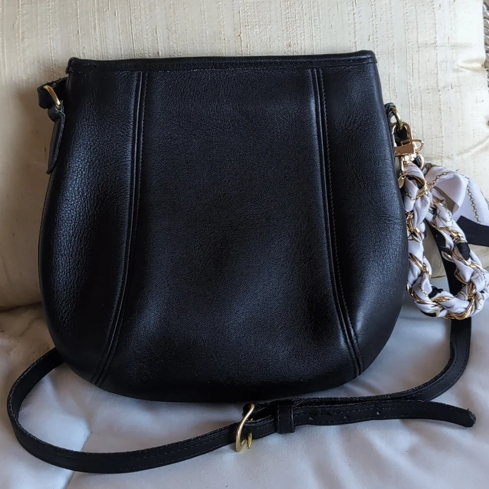 Vintage Rare Old Coach🖤  9990 Gorgeous Leather Crossbody Bag With Bling - Picture 5 of 17